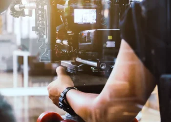 Ranking studiów do nagrań wideo w Warszawie - videocast, webinar, green screen (2026)